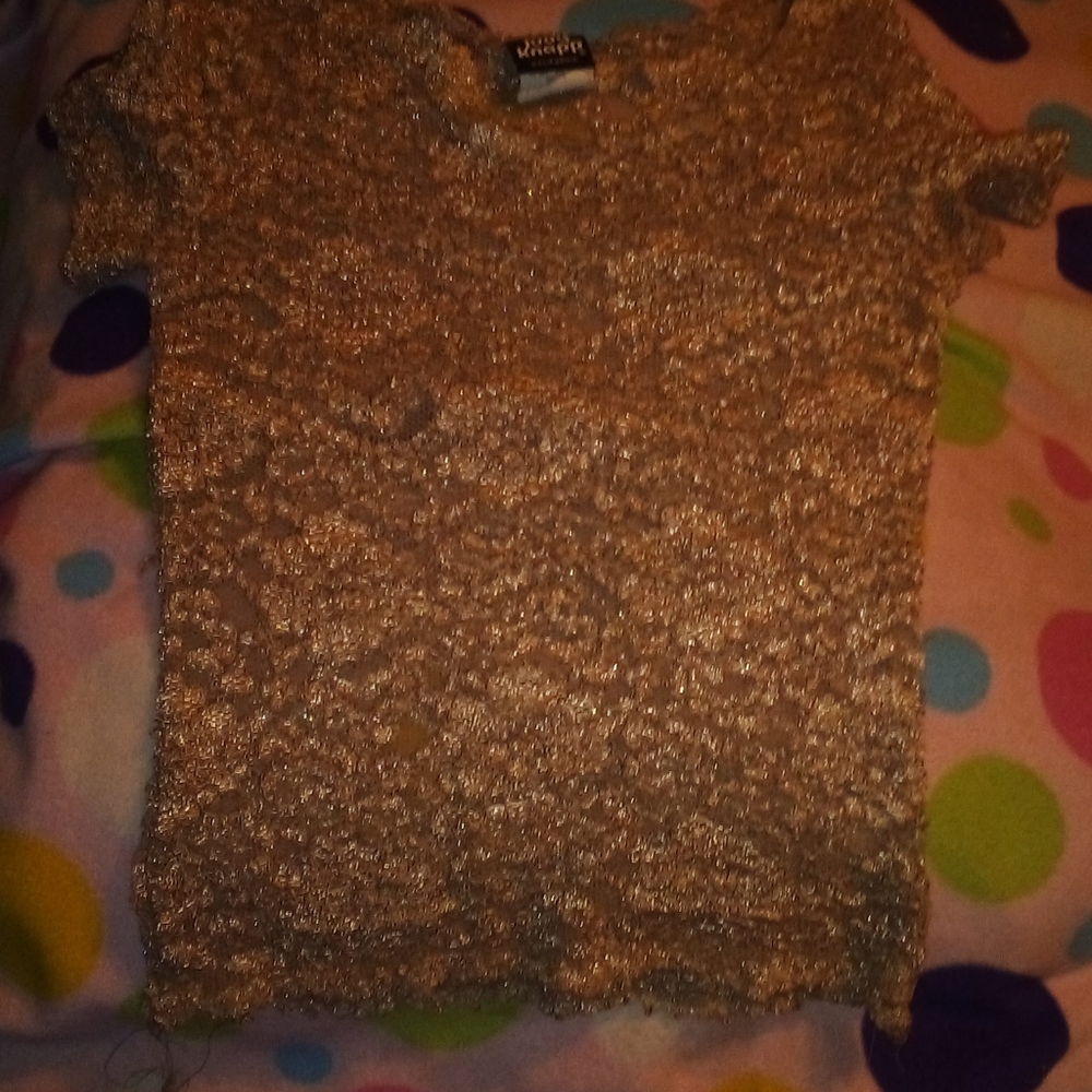 Short sleeve shirt